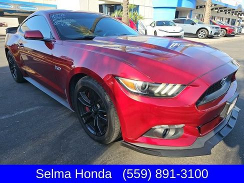 Used 2017 Ford Mustang GT Premium RWD image 5