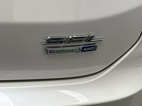 Used 2019 Ford Edge SEL w/ Equipment Group 201A image 35