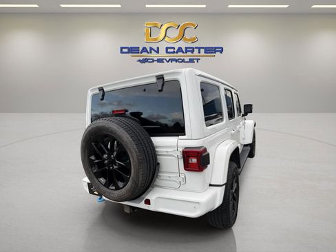 Used 2021 Jeep Wrangler Unlimited Sahara image 6