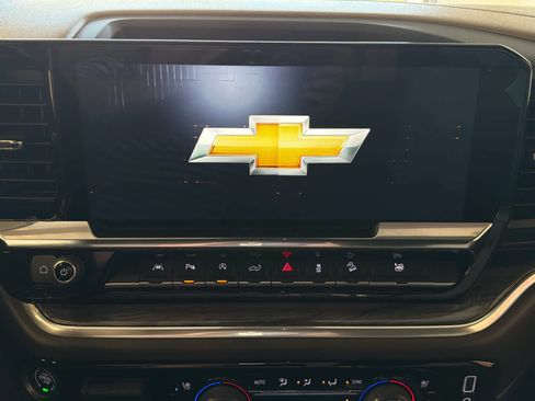 Used 2024 Chevrolet Silverado 1500 LTZ w/ LTZ Premium Package image 50