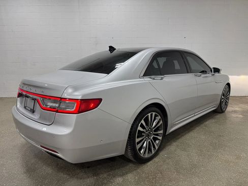 Used 2019 Lincoln Continental Reserve image 5