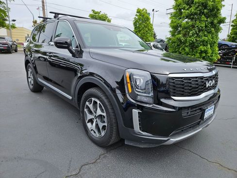 Used 2022 Kia Telluride EX AWD/4WD image 3