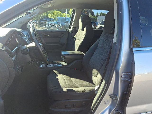 Used 2015 Chevrolet Traverse LT w/ Style and Technology Package AWD/4WD image 2