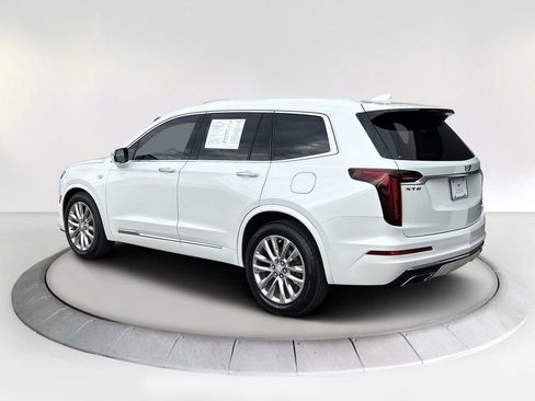 Certified 2023 Cadillac XT6 Premium Luxury w/ Technology Package image 3