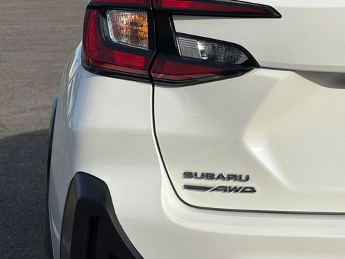 Used 2025 Subaru Crosstrek 2.0i Premium image 26
