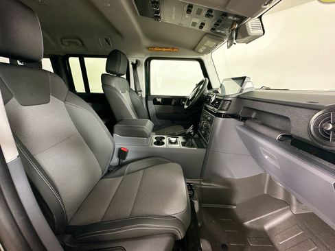 Used 2024 INEOS Grenadier AWD/4WD image 45