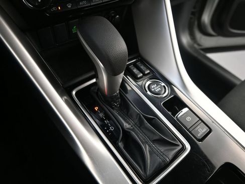 Used 2025 Mitsubishi Eclipse Cross SE AWD/4WD image 26