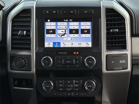 Used 2019 Ford F250 Lariat w/ Lariat Ultimate Package image 16