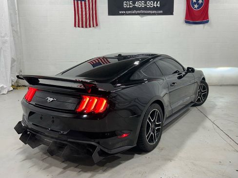 Used 2019 Ford Mustang Premium image 5