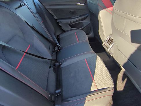 New 2026 Volkswagen Golf SE image 19