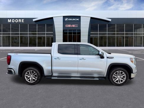 Used 2021 GMC Sierra 1500 SLT w/ SLT Premium Plus Package AWD/4WD image 2