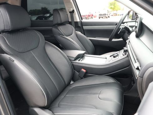 Used 2025 Hyundai Palisade SEL FWD image 30