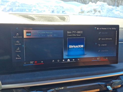 Certified 2025 BMW X5 xDrive50e w/ M Sport Package image 18