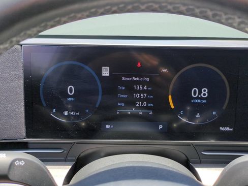 Certified 2024 Hyundai Kona Limited FWD image 23