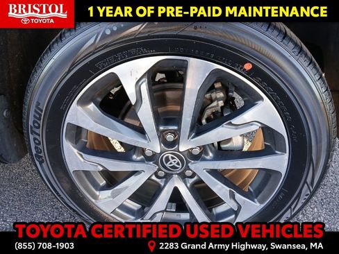 Certified 2024 Toyota Corolla Cross XLE image 12