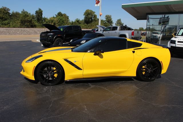 Used 2014 Chevrolet Corvette Stingray Coupe w/ 2LT Preferred Equipment Group RWD image 3