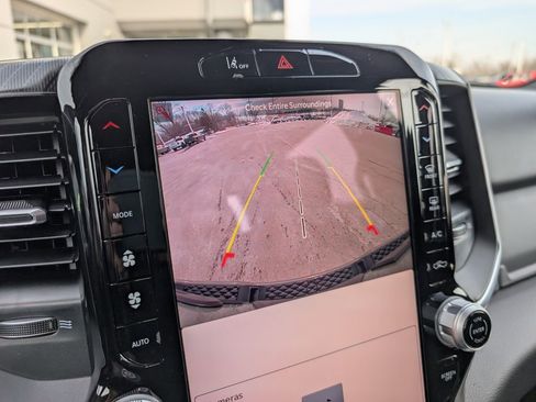 New 2026 RAM 1500 4x4 Crew Cab image 28