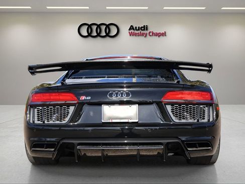 Used 2018 Audi R8 V10 image 4