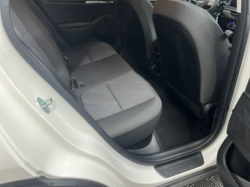 Certified 2024 Kia Seltos LX image 28