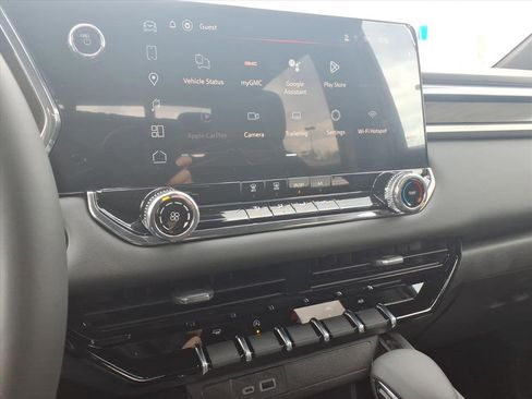 New 2026 GMC Canyon Elevation image 18