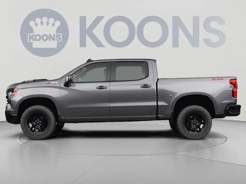 Used 2024 Chevrolet Silverado 1500 LT Trail Boss AWD/4WD image 2