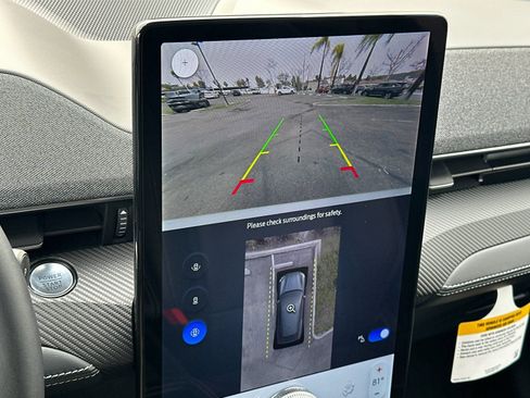 New 2025 Ford Mustang Mach-E Premium image 23