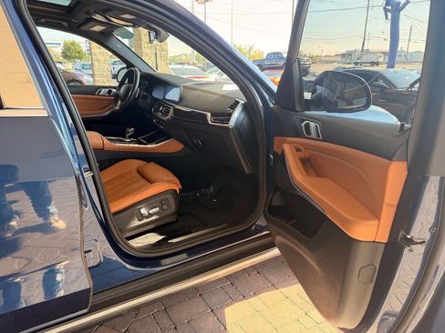 Used 2019 BMW X5 xDrive40i w/ Convenience Package image 42