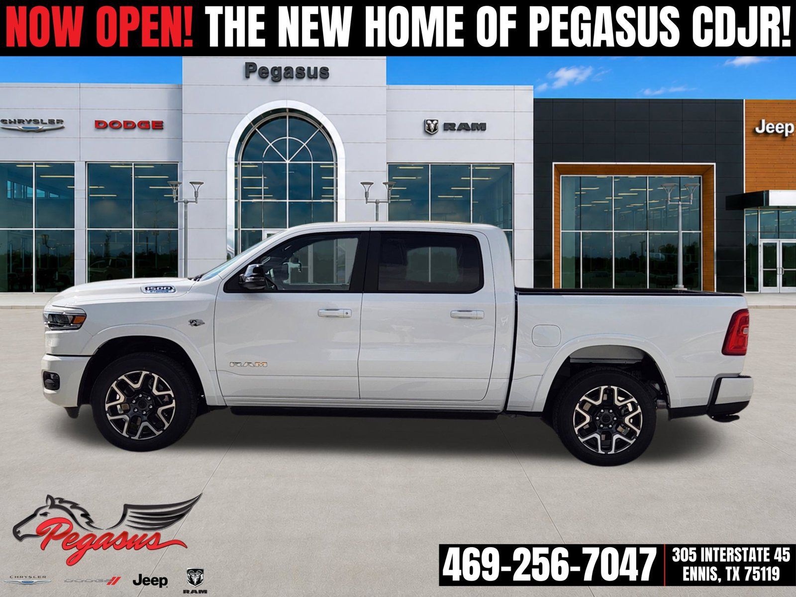 New 2026 RAM 1500 Laramie AWD/4WD image 3
