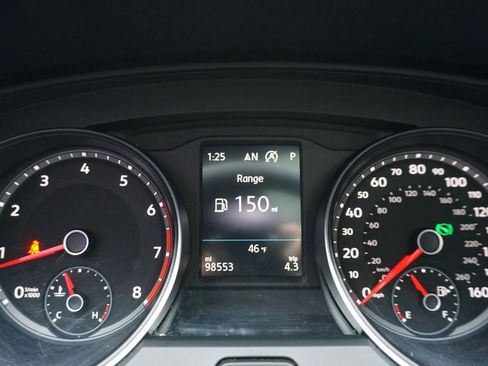 Used 2018 Volkswagen Atlas Launch Edition image 36