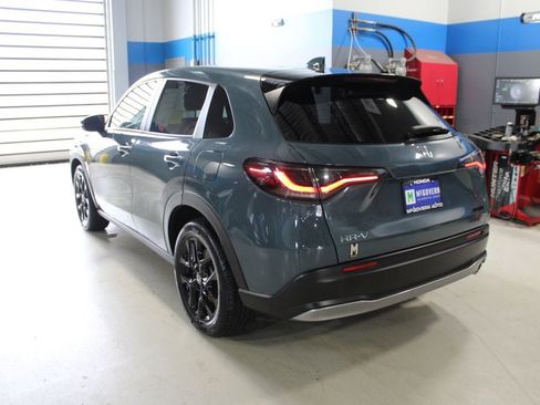 Used 2024 Honda HR-V Sport image 36