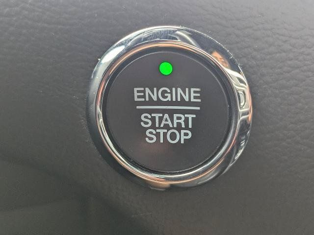 Used 2020 Ford Edge ST w/ Equipment Group 401A AWD/4WD image 29