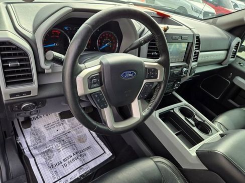 Used 2019 Ford F250 Lariat w/ Lariat Ultimate Package image 10