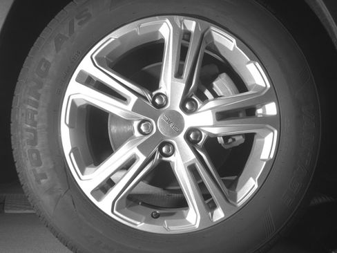 Used 2024 GMC Terrain SLE FWD image 20