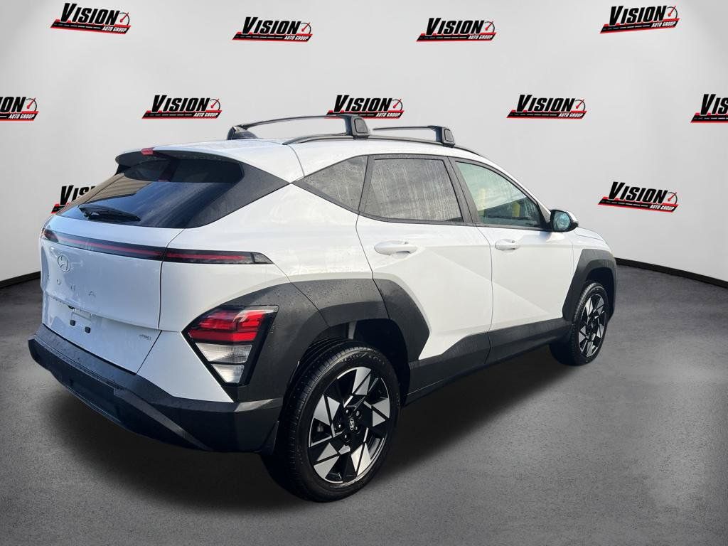 Certified 2025 Hyundai Kona SEL AWD/4WD image 5