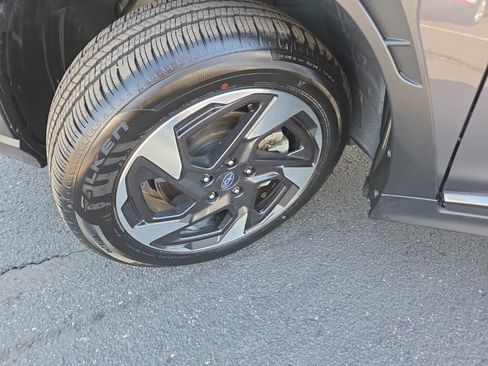 Certified 2025 Subaru Crosstrek 2.5i Limited image 9