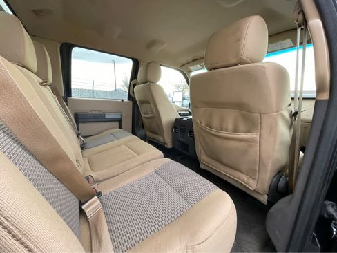 Used 2015 Ford F350 XLT w/ Camper Package image 27