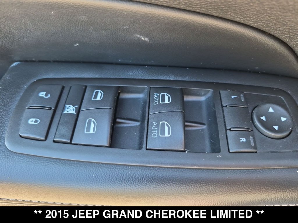 Used 2015 Jeep Grand Cherokee Limited w/ Luxury Group II AWD/4WD image 27