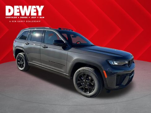 New 2026 Jeep Grand Cherokee Altitude AWD/4WD image 1