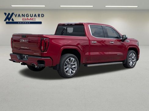 Used 2024 GMC Sierra 1500 Denali image 7
