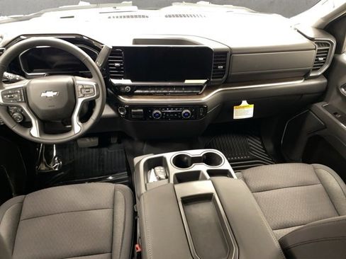 New 2026 Chevrolet Silverado 1500 LT image 15