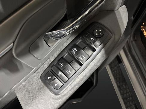 Used 2017 RAM 1500 Big Horn image 25