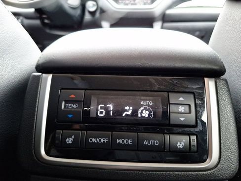 Certified 2025 Subaru Ascent Bronze Edition w/ Popular Package #2 image 20