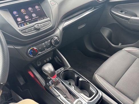 Used 2021 Chevrolet TrailBlazer RS image 23