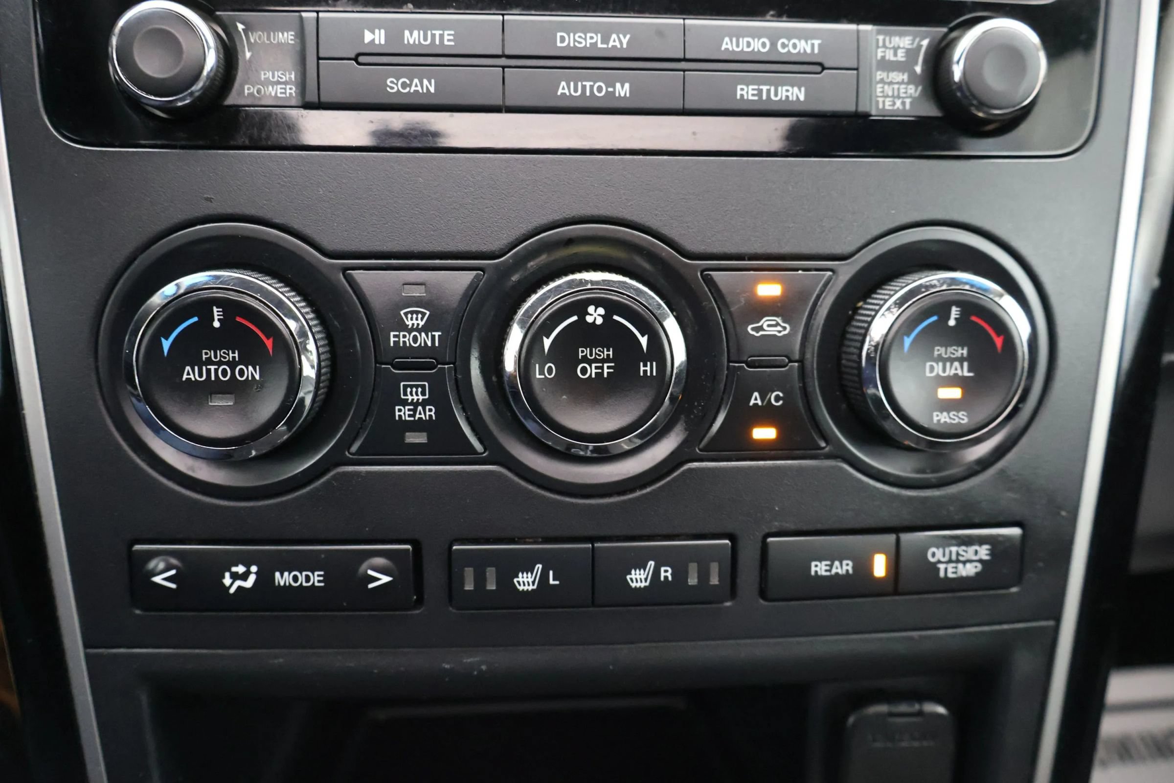 Used 2012 MAZDA CX-9 Touring w/ Moonroof & Bose Audio Pkg AWD/4WD image 28