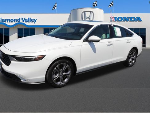 Used 2023 Honda Accord EX image 3
