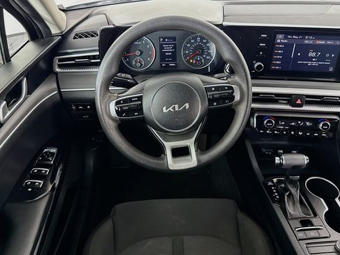 Used 2022 Kia K5 LXS FWD image 15
