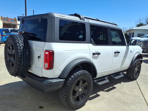 Used 2024 Ford Bronco Black Diamond image 30