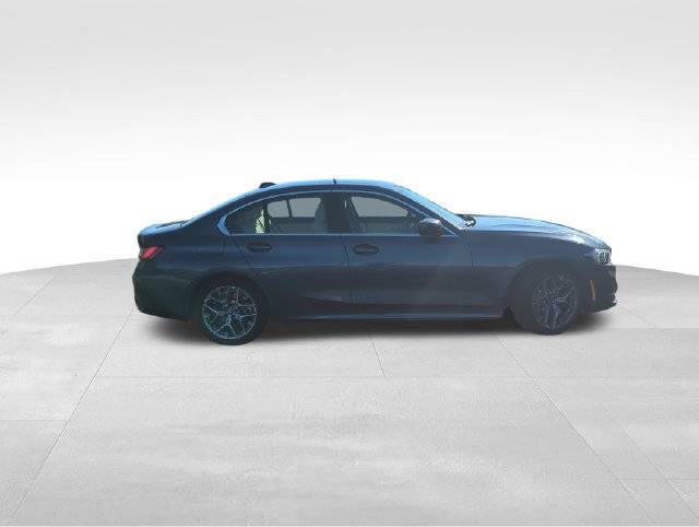 Used 2025 BMW 330i xDrive Sedan w/ Premium Package AWD/4WD image 10