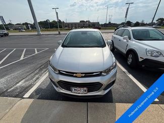 Used 2020 Chevrolet Trax LS w/ Tint and Cruise Package FWD video 2