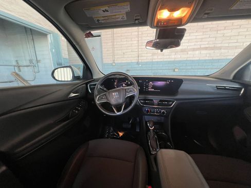 Used 2025 Buick Encore GX Preferred image 34